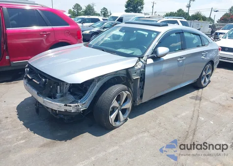 2020 Honda Accord Touring z USA, uszkodzony, nr VIN 1HGCV2F96LA009687